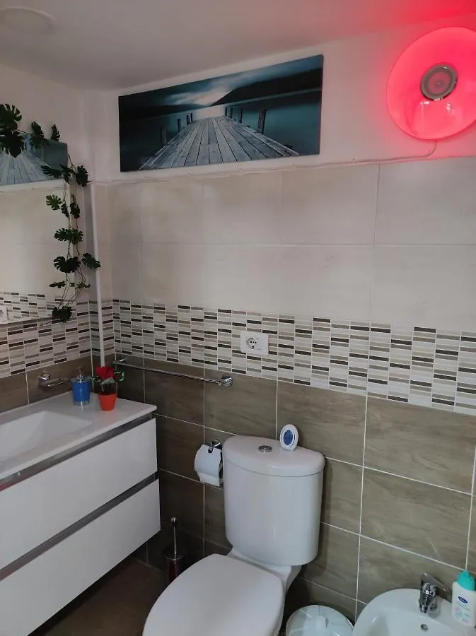 Vakantiehuis Robert Holiday Apartment Catánia Italië