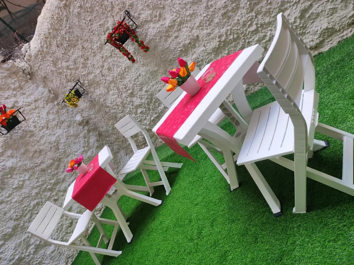 Robert Holiday Apartment Catánia Vakantiehuis